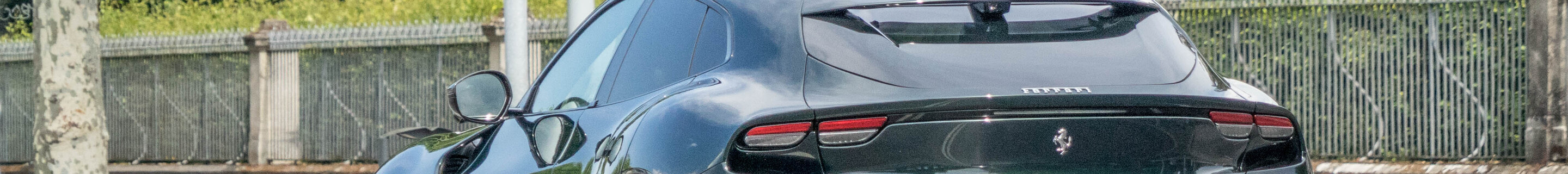 Ferrari Purosangue