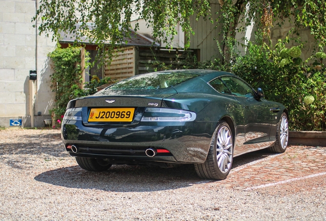 Aston Martin DB9