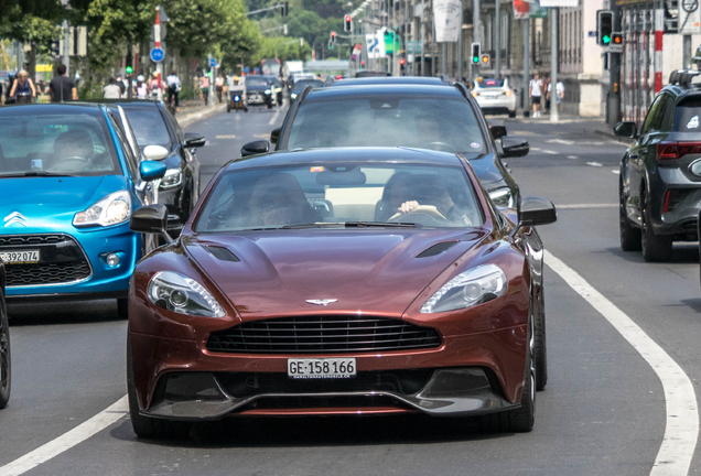 Aston Martin Vanquish 2013