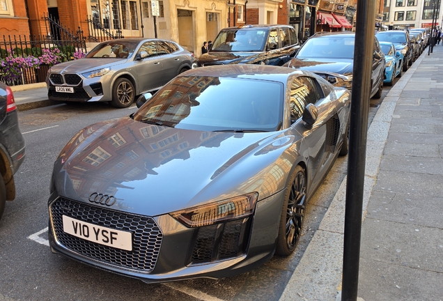 Audi R8 V10 2015