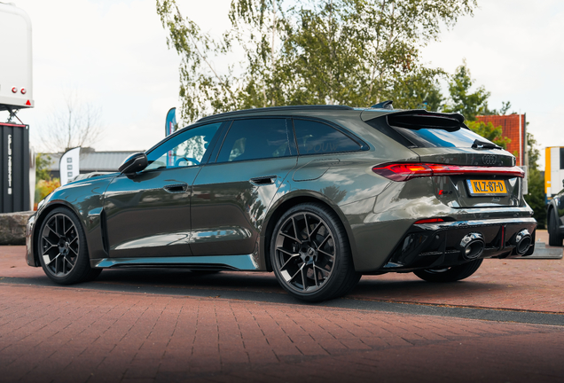 Audi RS5 Avant B10