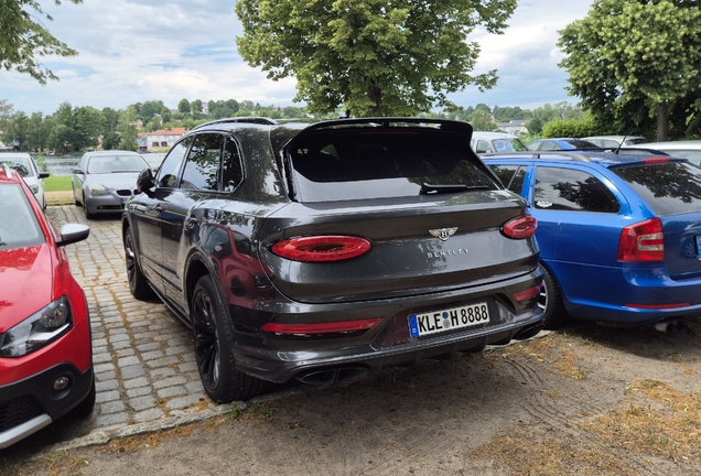 Bentley Bentayga V8 2021