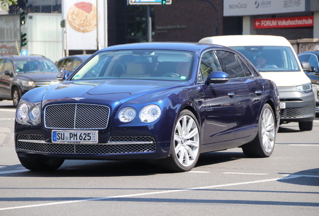 Bentley Flying Spur V8