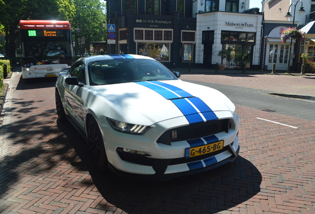 Ford Mustang Shelby GT350 2015