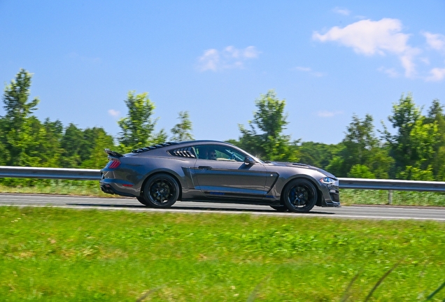 Ford Mustang GT 2015