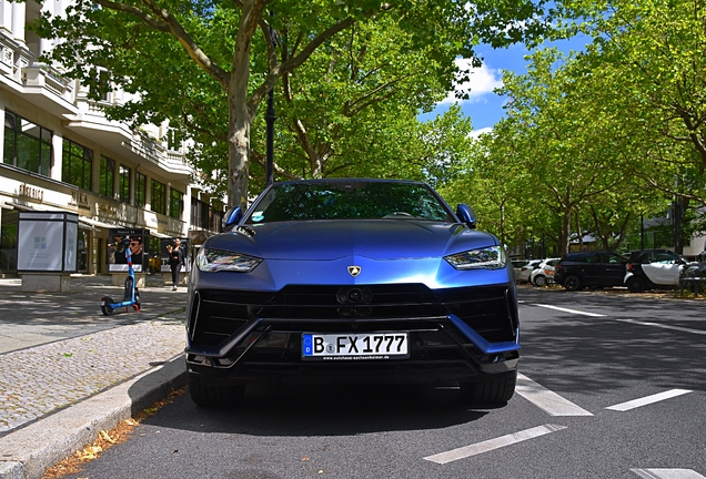 Lamborghini Urus S