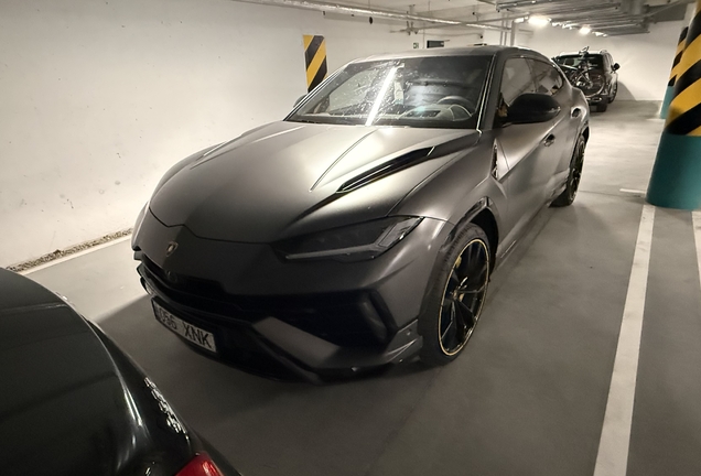 Lamborghini Urus S