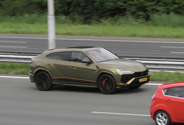 Lamborghini Urus SE