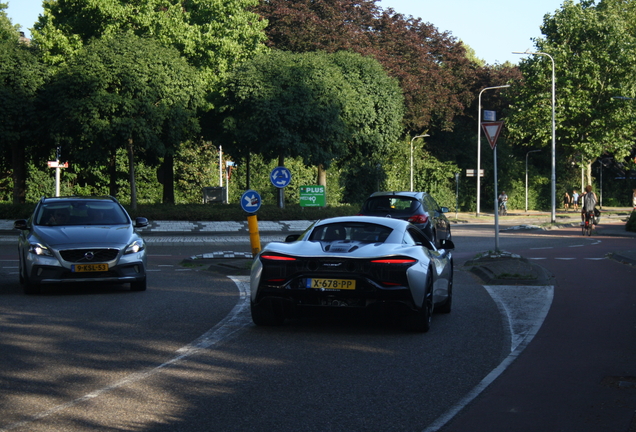 McLaren Artura