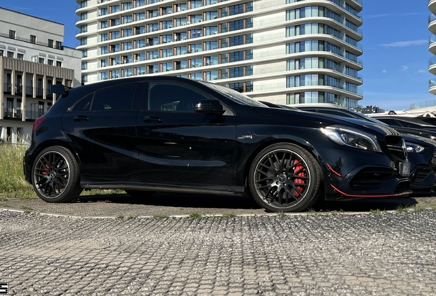 Mercedes-AMG A 45 W176 2015