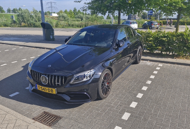 Mercedes-AMG C 63 S W205 2018