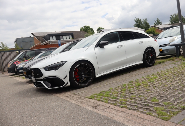 Mercedes-AMG CLA 45 S Shooting Brake X118