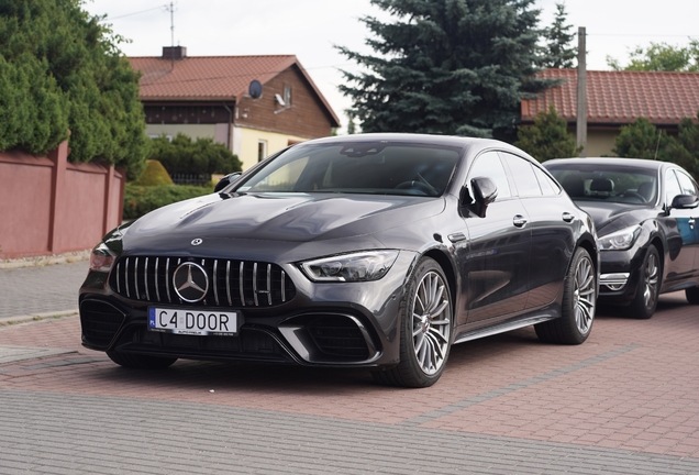Mercedes-AMG GT 63 S X290