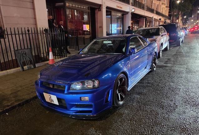 Nissan Skyline R34 GT-R V-Spec II