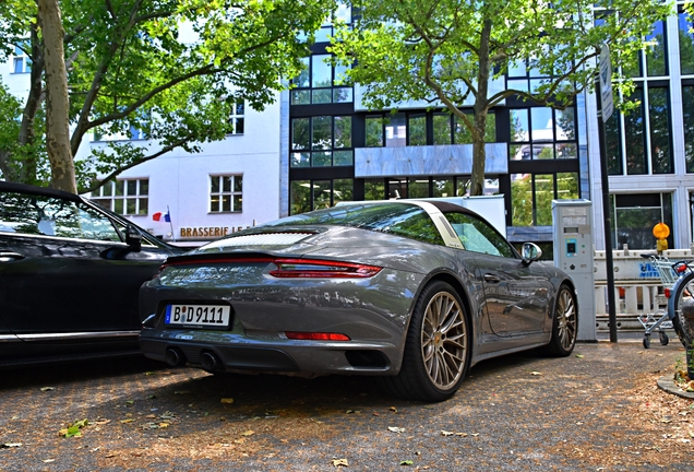 Porsche 991 Targa 4 GTS MkII Exclusive Manufaktur Edition