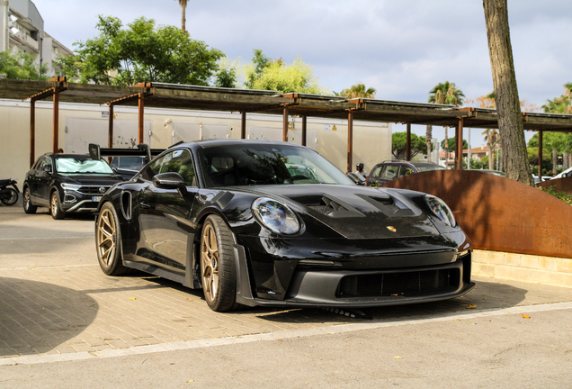 Porsche 992 GT3 RS MkI Weissach Package