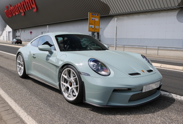 Porsche 992 S/T