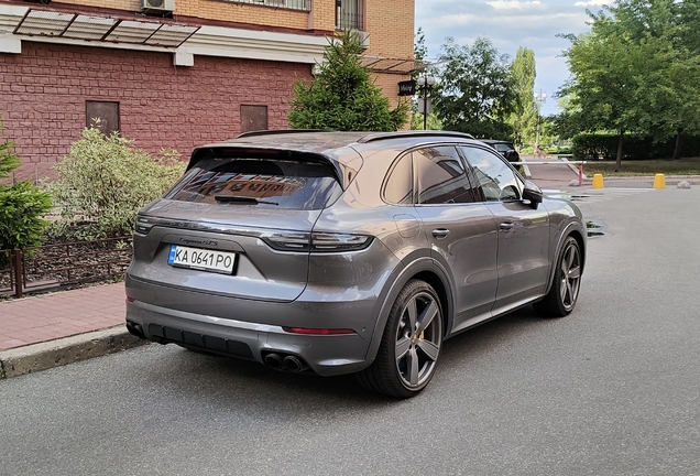 Porsche 9YA Cayenne GTS MkI
