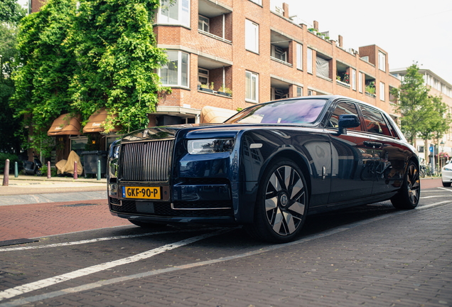 Rolls-Royce Phantom VIII EWB Series II