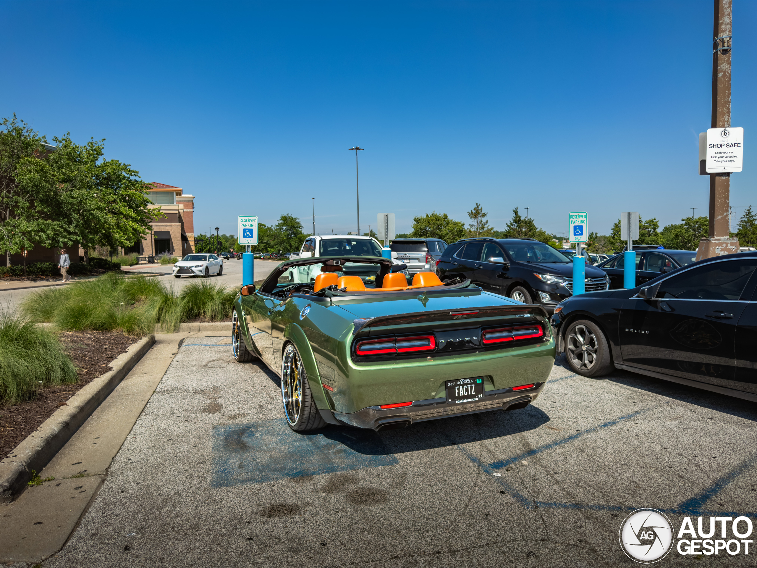 Dodge Challenger SRT Hellcat Widebody Convertible gespot!