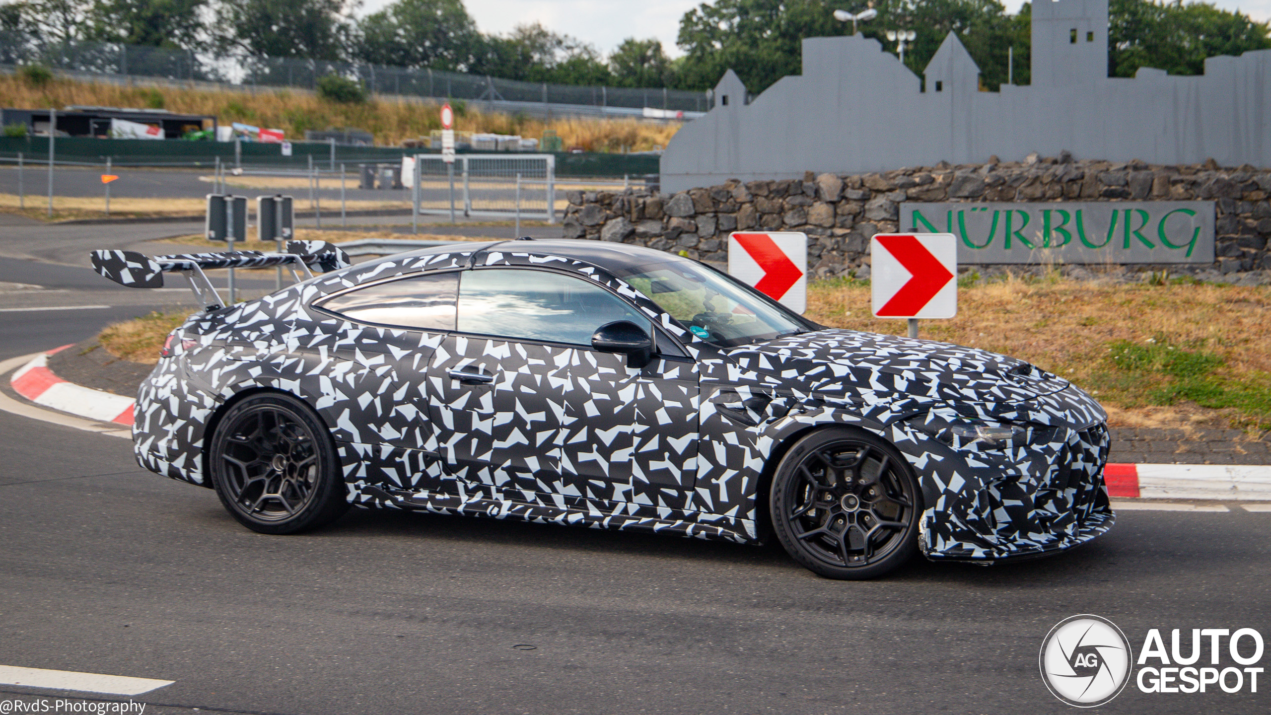 Mercedes-amg cle 63 c236 project mythos