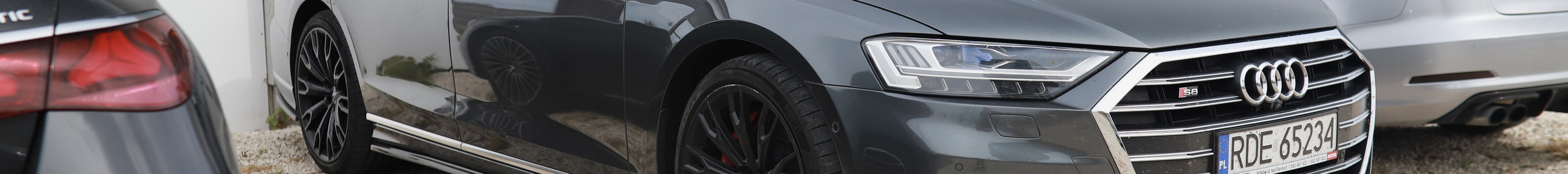 Audi S8 D5