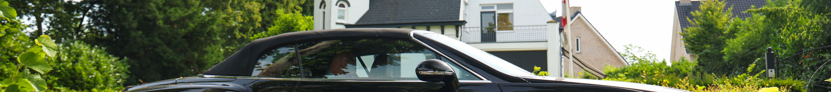 Bentley Continental GTC 2012