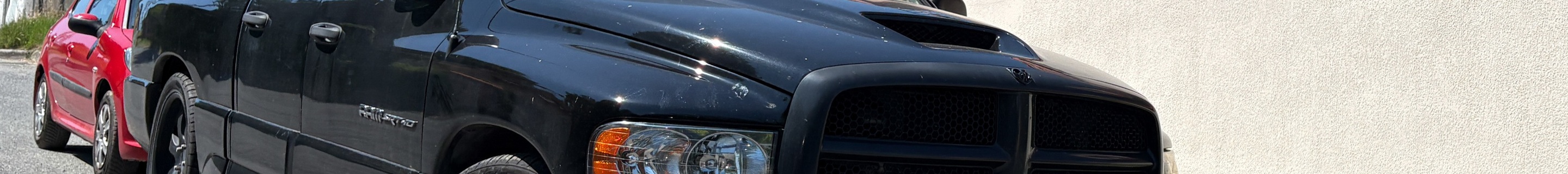Dodge RAM SRT-10