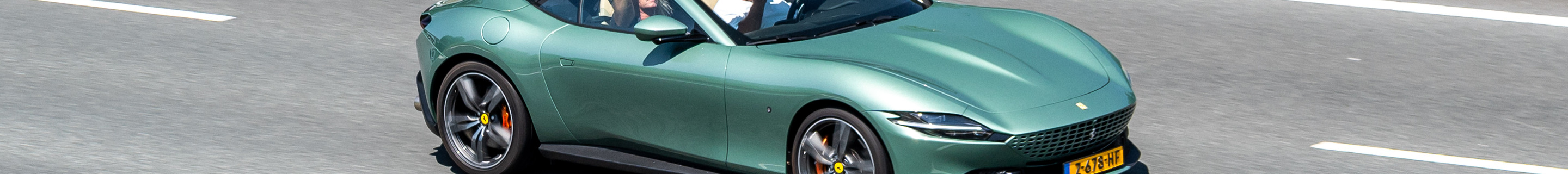 Ferrari Roma Spider
