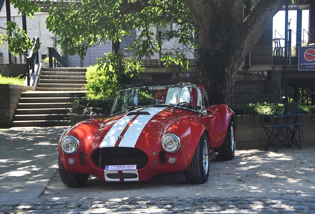 AC Cobra 427
