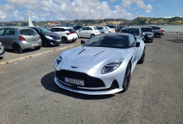 Aston Martin DB12