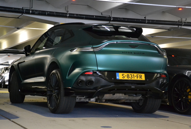 Aston Martin DBX707