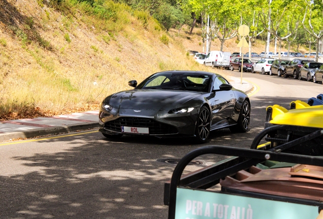 Aston Martin V8 Vantage 2018