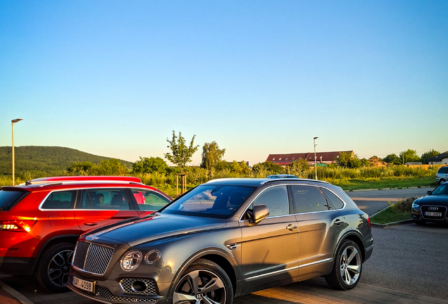 Bentley Bentayga V8