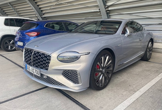 Bentley Continental GT Mulliner 2025