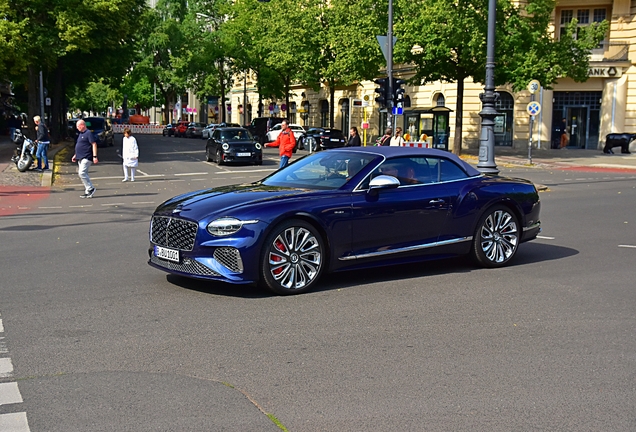 Bentley Continental GTC Mulliner 2025