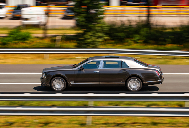 Bentley Mulsanne EWB 2016