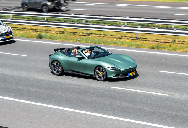 Ferrari Roma Spider