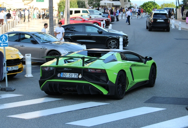 Lamborghini Aventador LP750-4 SuperVeloce Roadster