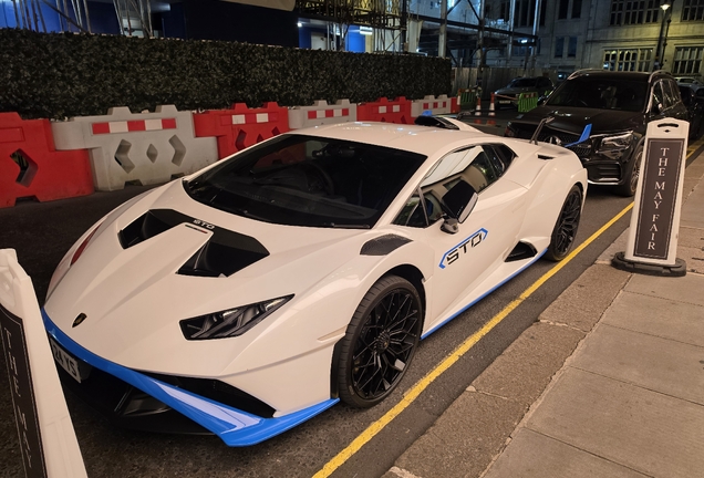Lamborghini Huracán LP640-2 STO