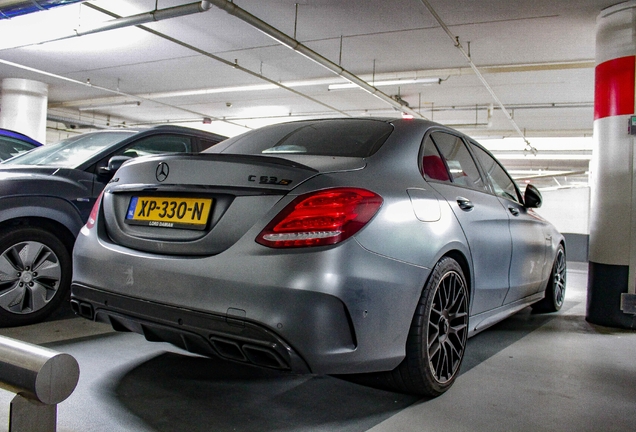 Mercedes-AMG C 63 S W205