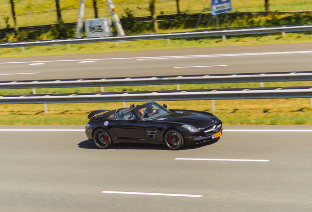 Mercedes-Benz SLS AMG Roadster