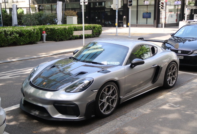 Porsche 718 Cayman GT4 RS Weissach Package
