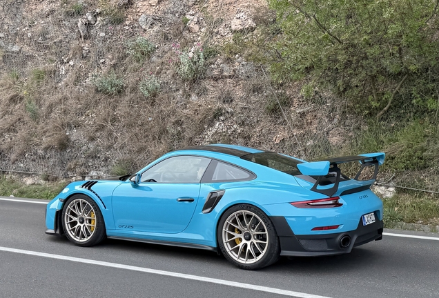 Porsche 991 GT2 RS Weissach Package