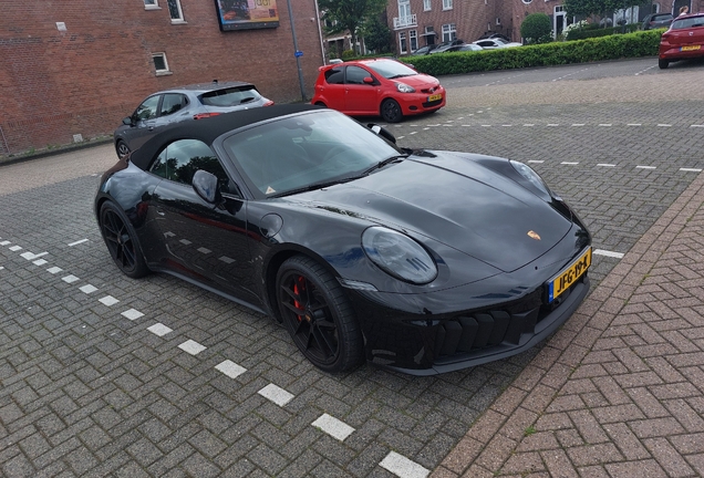 Porsche 992 Carrera 4 GTS Cabriolet MkII