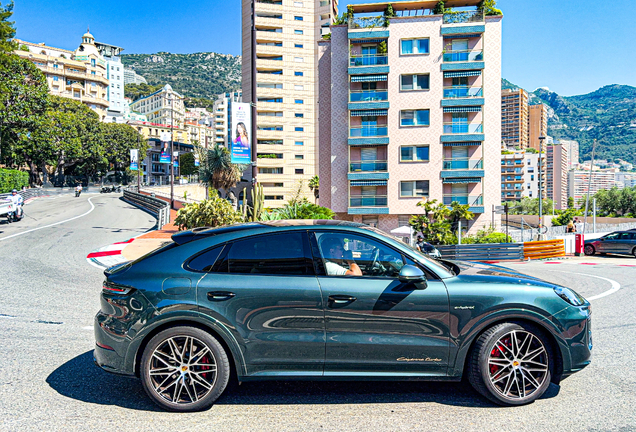 Porsche 9YA Cayenne Turbo E-Hybrid