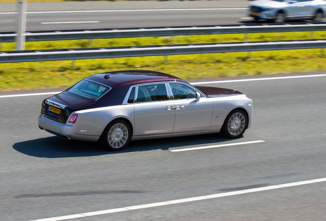 Rolls-Royce Phantom VIII EWB