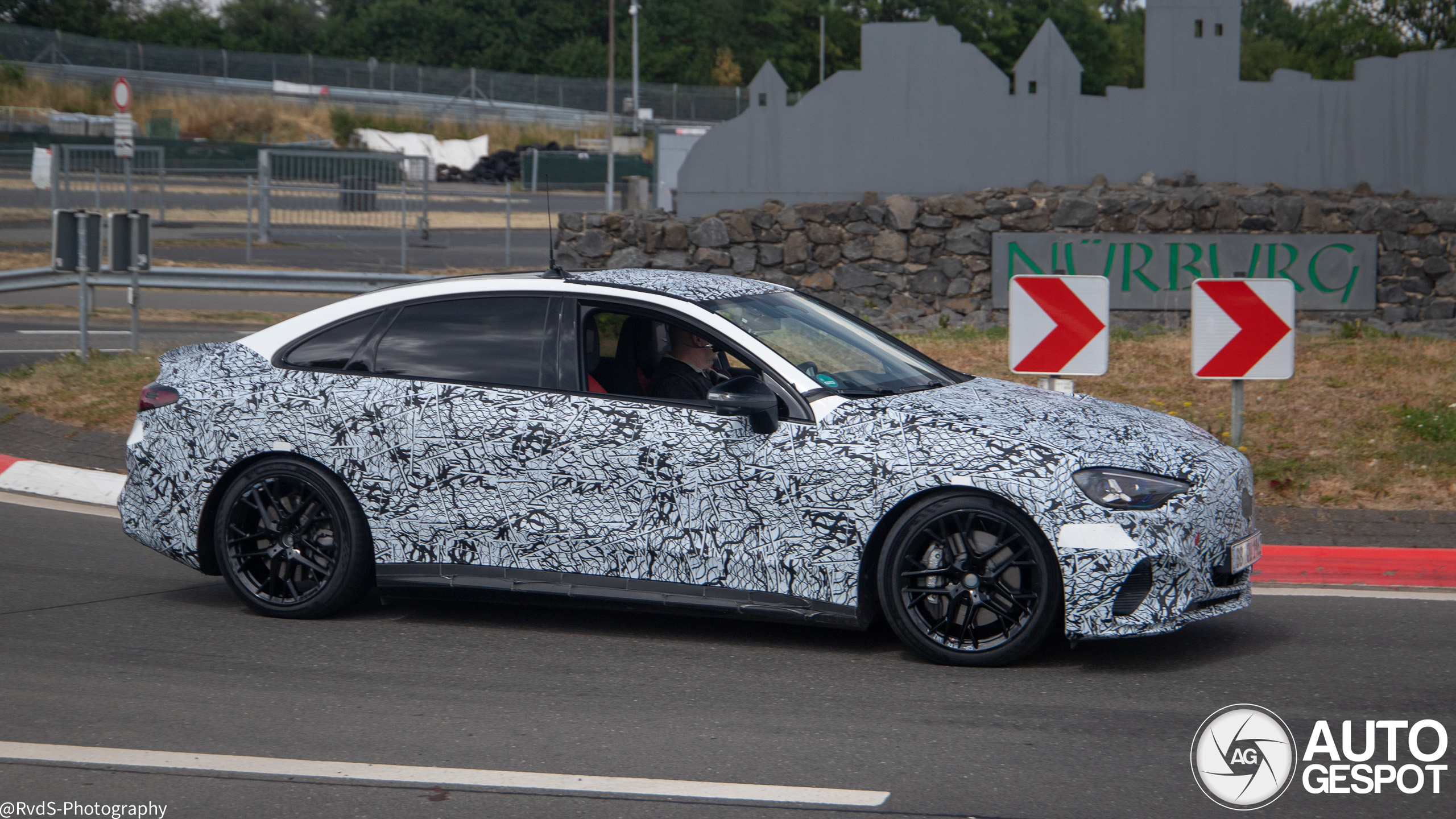 Mercedes-amg c 53 ev