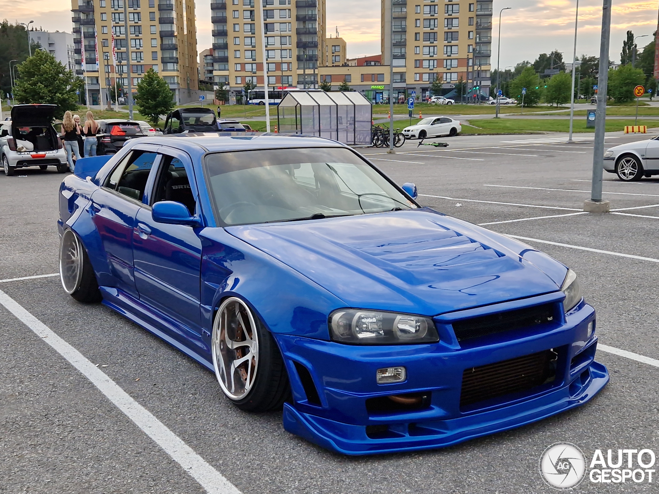 Nissan Skyline R34 Sedan