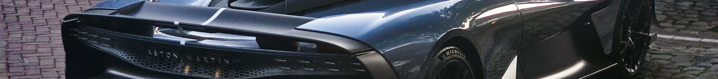 Aston Martin Valhalla